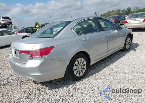 2012 Honda Accord 2.4 Lx z USA, uszkodzony, nr VIN 1HGCP2F35CA029774